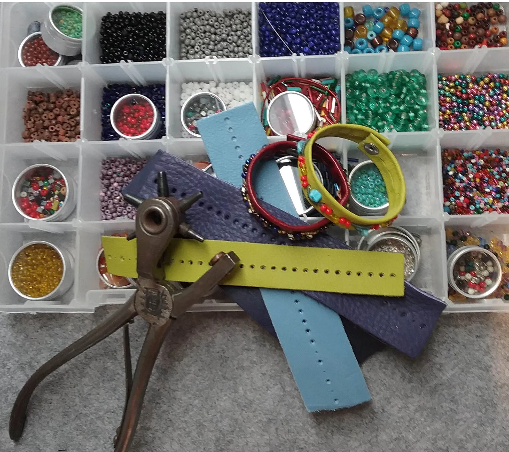 Art Camp Mini - Leather/Bead Bracelet