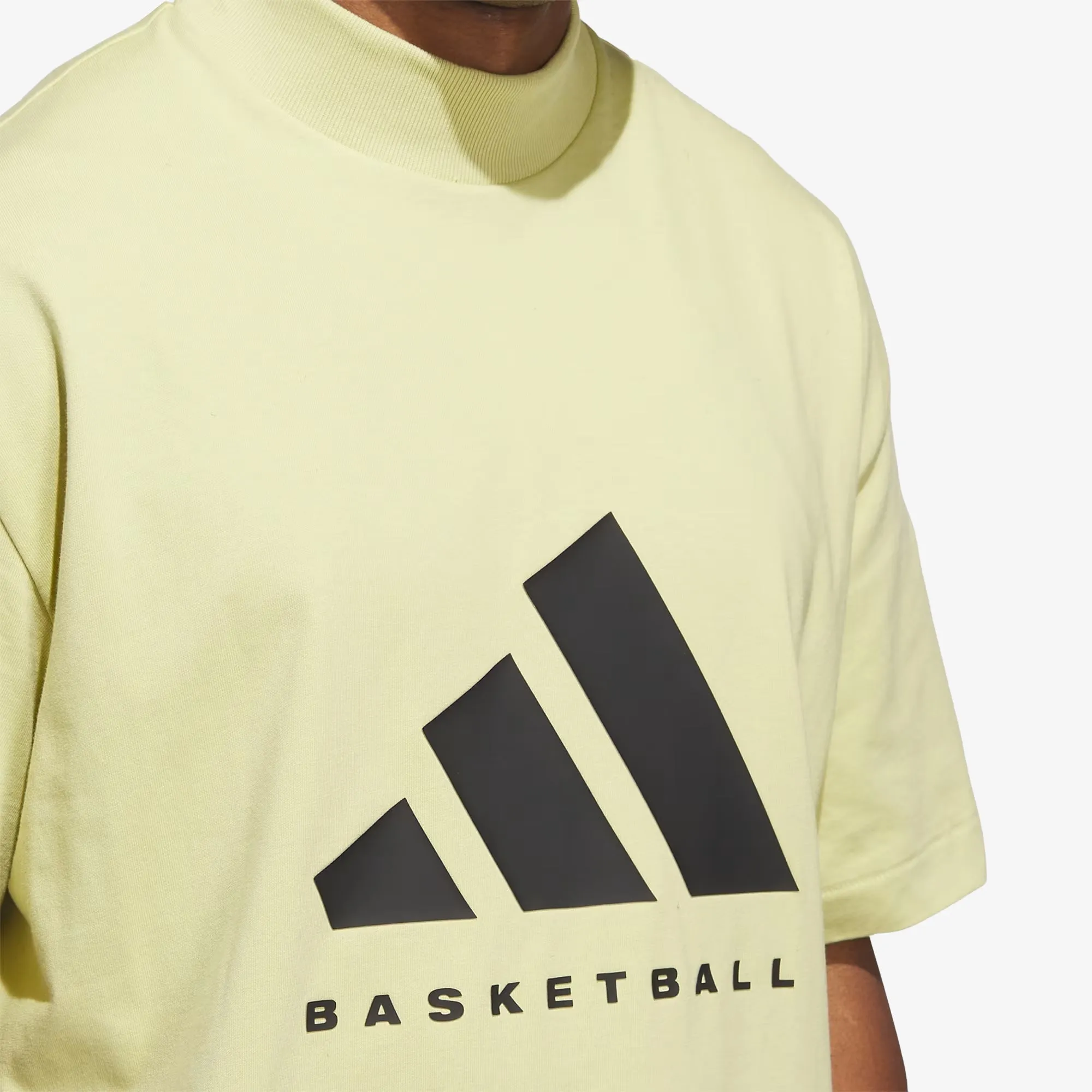 BASKETBALL TEE 'HALO GOLD/HALO GOLD'