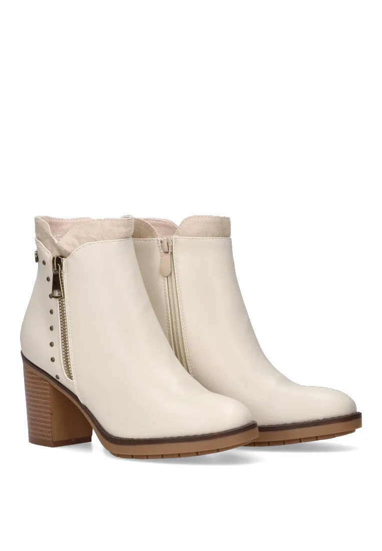 BOTIN color BEIGE para mujer con Tacón medio y exterior en sintético. MODELO ETIKA PARIS