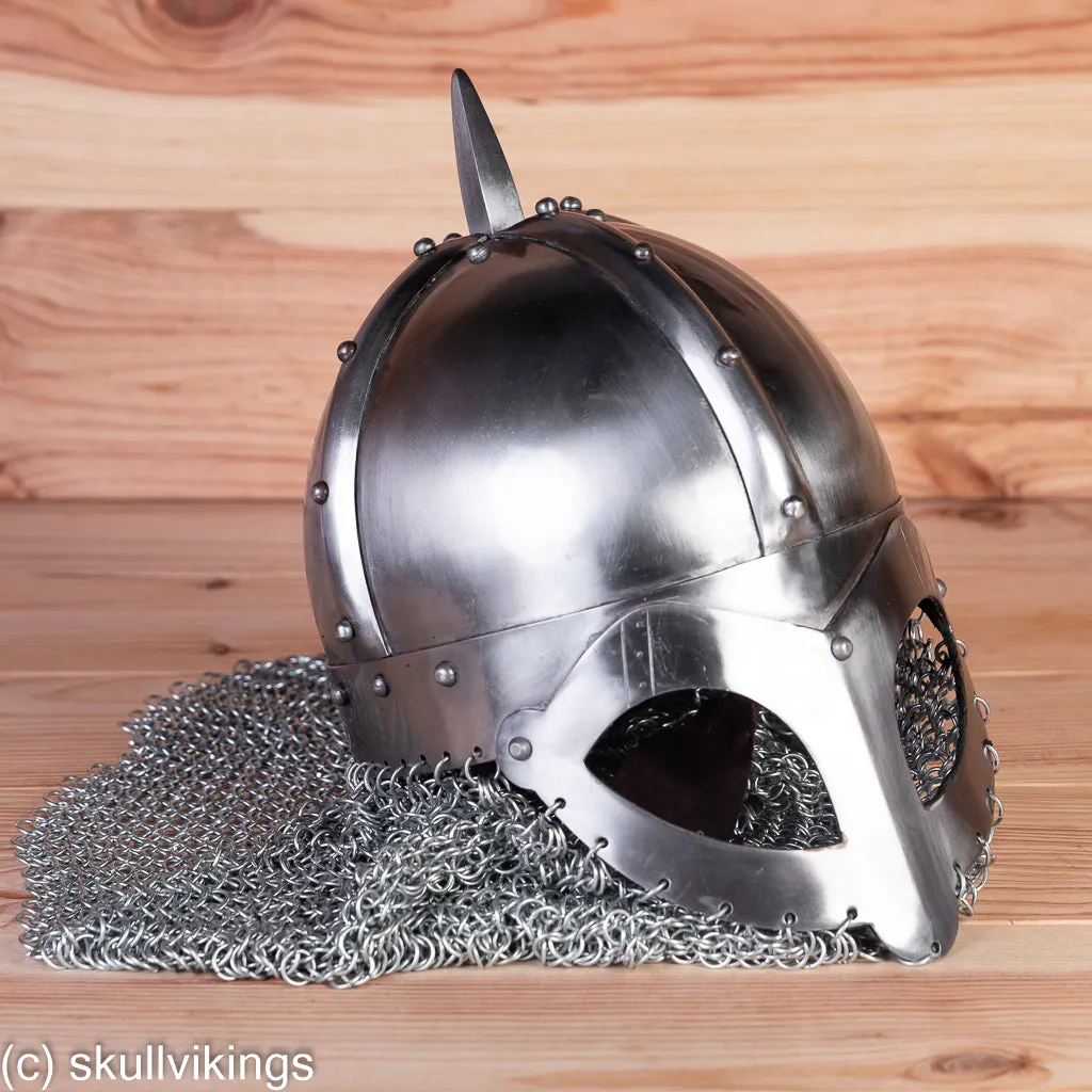 Gjermundbu Spectacle Viking Helmet with aventail