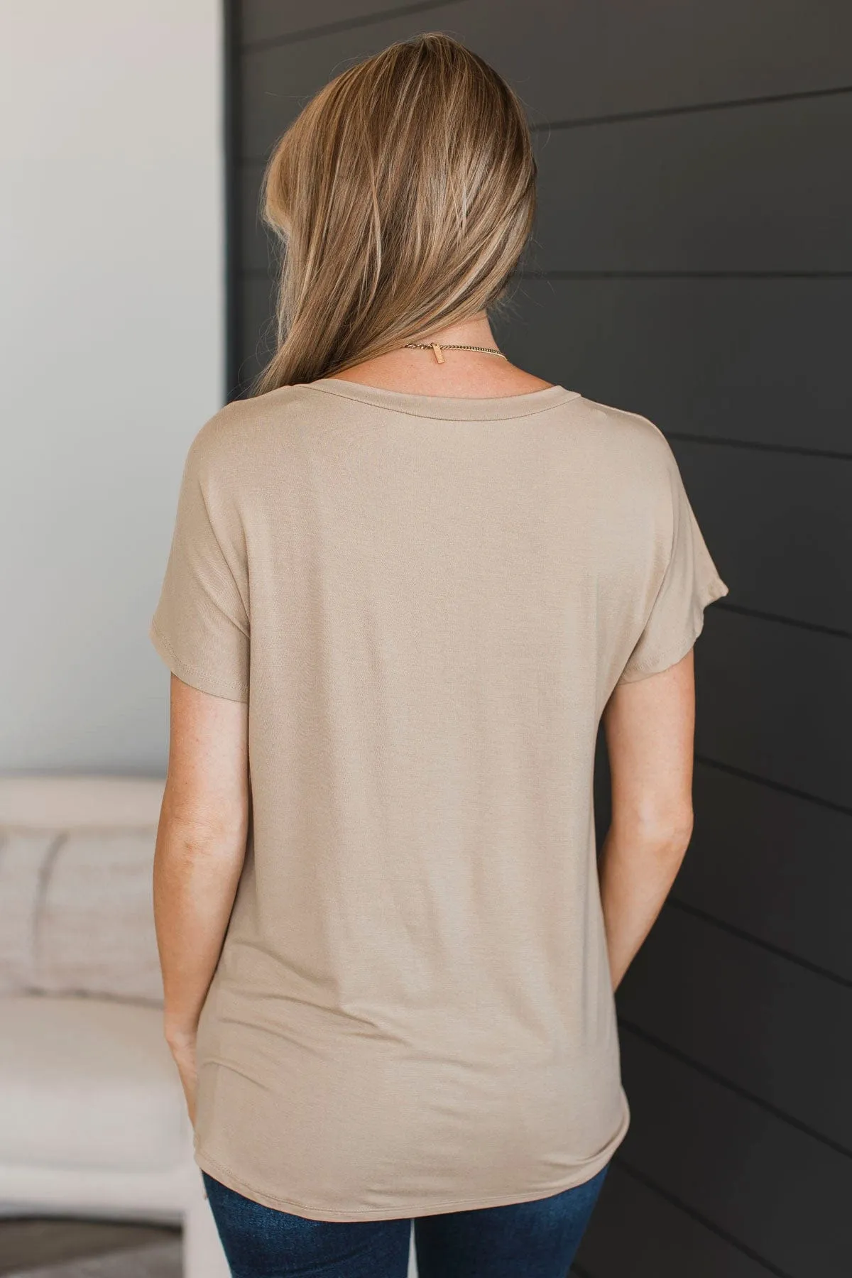 See Eye To Eye Pocket Top- Beige