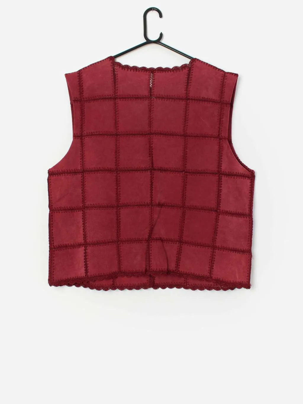 Vintage red suede vest with patchwork and crochet design – XL / 2XL