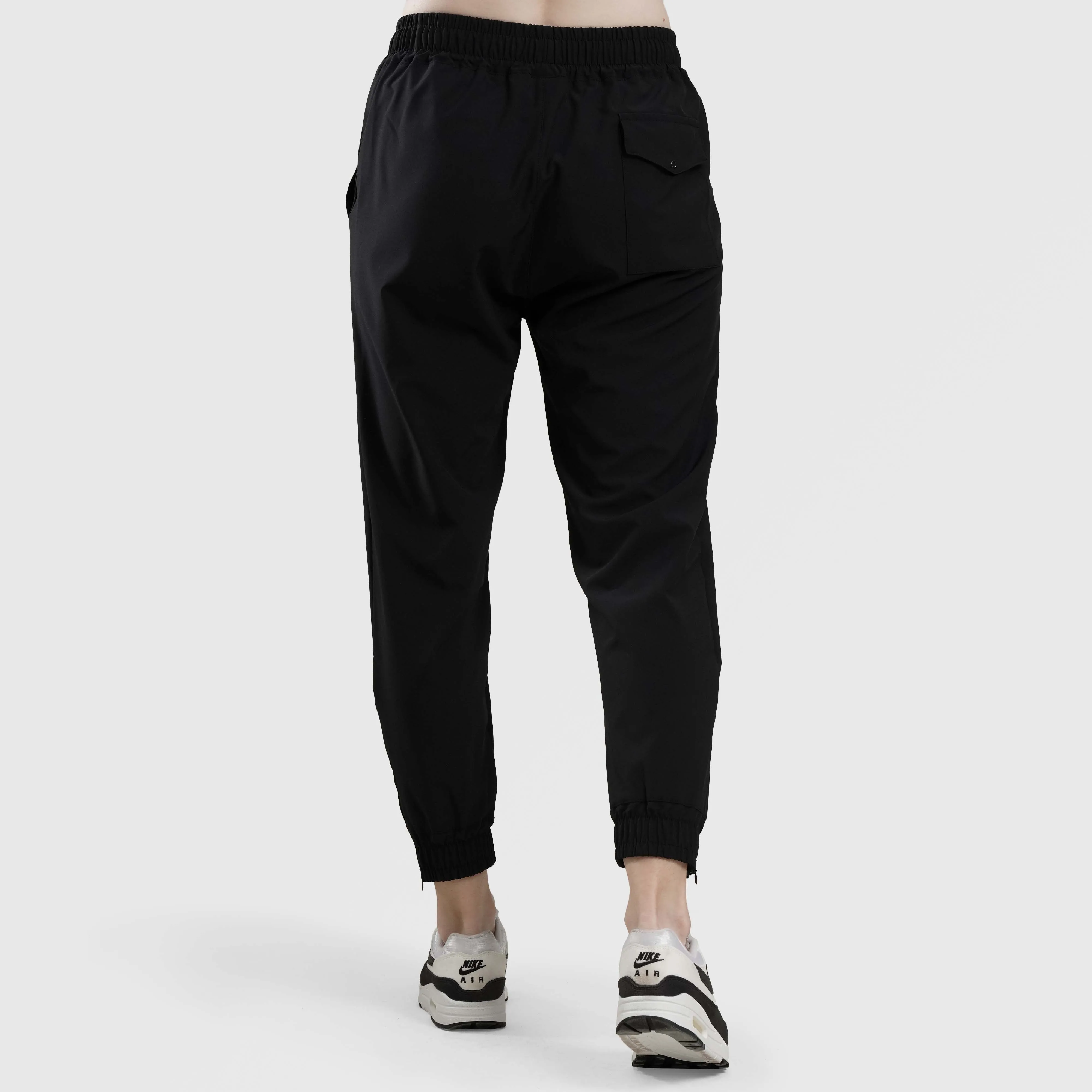 Wonder Joggers (Black)