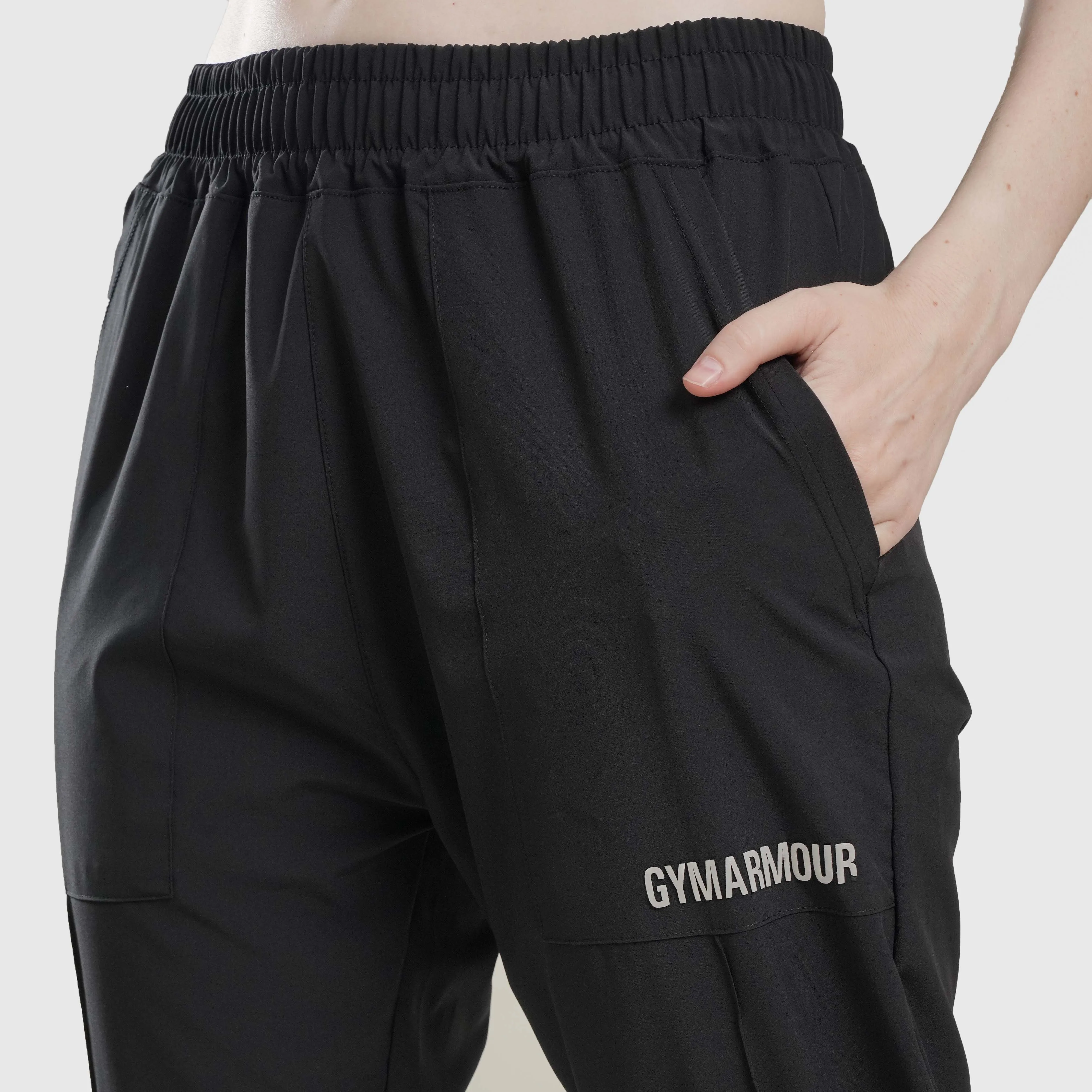 Wonder Joggers (Black)